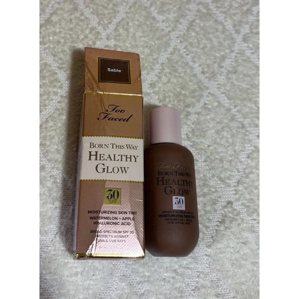 Too Faced Born This Way Healthy Glow SPF 30 Moisturizing Skin Tint Color Sable
